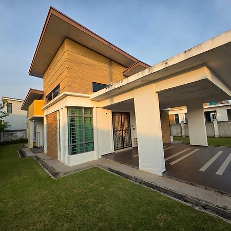 Siantan In Paya Rumput Near Std Hang Jebat, Sg Udang & Uitm Lendu Malacca Екстериор снимка